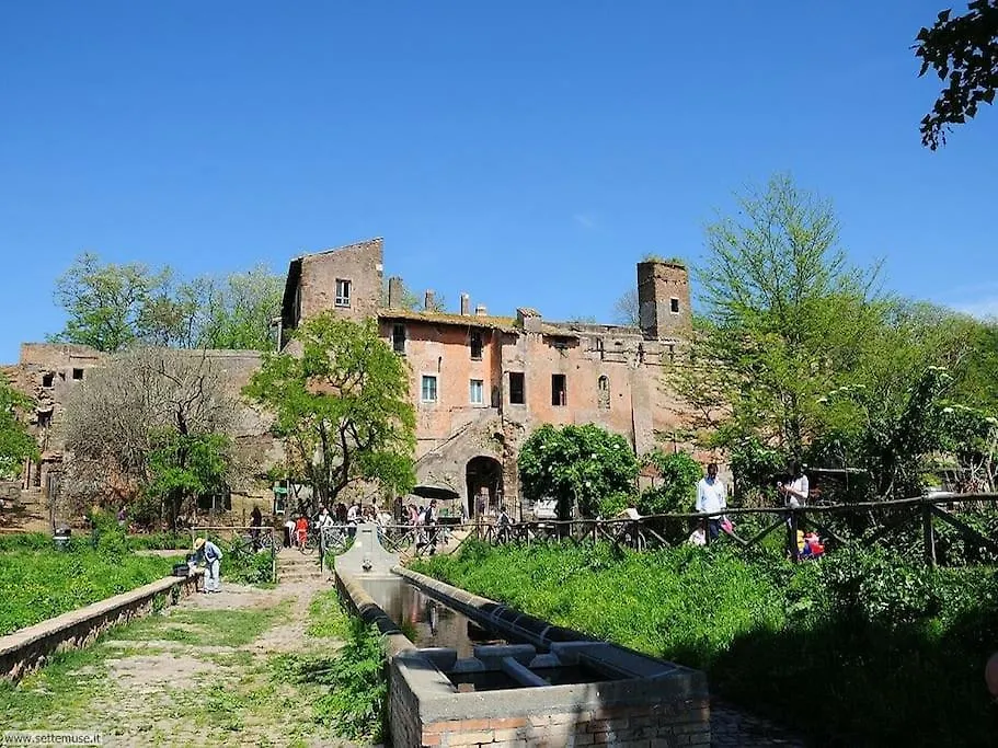 Apartment Basilica San Giovanni Appia Antica A Casa Di Amici Italy